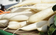 萝卜止咳方子多 临沂治银屑病医生：冷热咳选择大不同