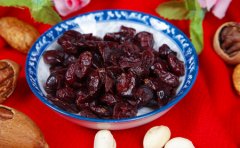 牛皮癣患者食蔓越莓有益？临沂的牛皮癣医生：其中也有禁忌