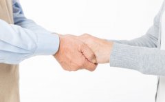 临沂的银屑病医生:老年银屑病患者皮肤护理