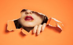 换季嘴唇干燥 临沂的银屑病医生：不要忽视唇部护理