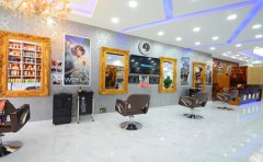 年关接近赶时髦 临沂治银屑病医生:哪类患者不宜染发