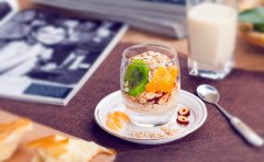 有牛皮癣可以吃燕麦吗？临沂的牛皮癣医院：健康吃、会挑选