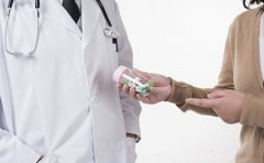 临沂地区治银屑病医院：如何正确用药维持健康