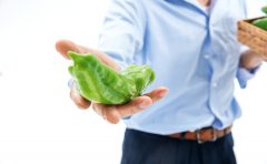太热降低牛皮癣患者免疫力怎么办？临沂治疗牛皮癣方法？