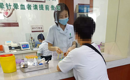 银屑病为何会反复的发作